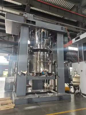 Planetary Vacuum Disperser with Hanging Edge Function