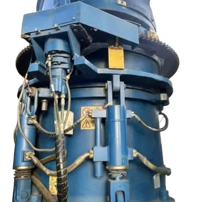 Large Mobile Crusher, Vibrating Screen, Jaw Crusher, AC Motor