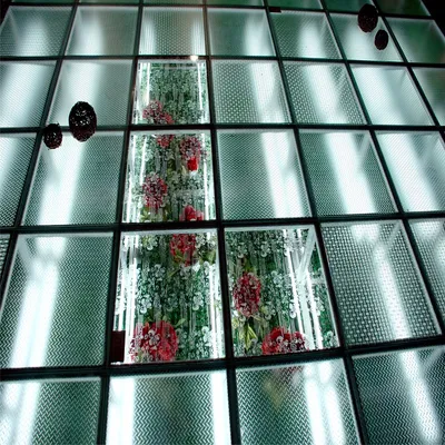 Factory Supply Colored Flooring Steps Stair Glass