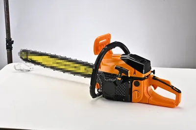 Gasoline Chainsaw Wood Cutting Machine