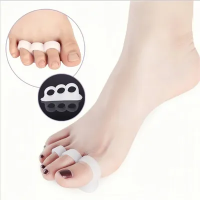 3 Holes Soft Silicone Gel Toe Stretcher Separator