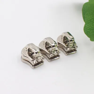 Metal Zipper Head, Zinc Alloy Spring Head Lock-Free Luggage Zipper Head Gun Color Metal Zipper Head