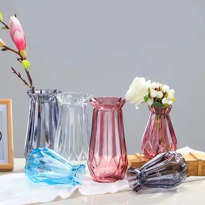 Wholesale Round Decoration Clear Colored Glass Flower Vase