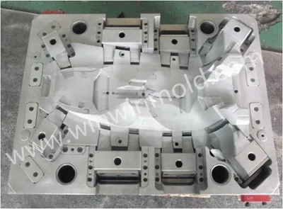 Automotive Head Lamp Guide Plastic Injection Mold