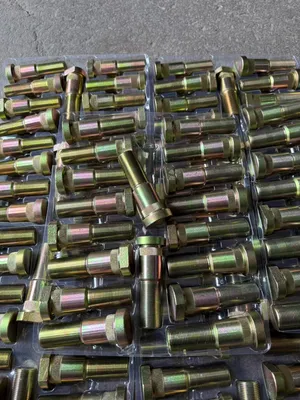 Sem Loader Grader Wheel Rim Bolt 5221879 5221869 for Sale