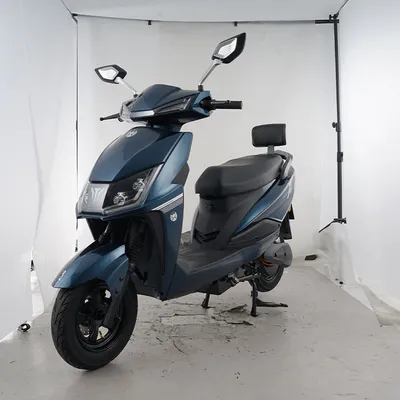 Safe Comfortable E-Motorcycle for Long Distance Travel Trips