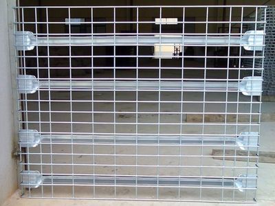 Gable Tray