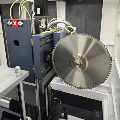 3+1 CNC Automatic High-Precision Heavy-Duty End-Milling Machine