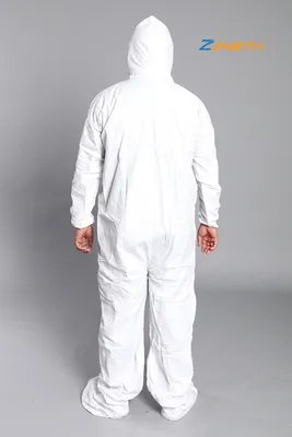 48GSM Microporous Isolation Gown Impermeable Isolation Gown for Doctor Use Protective Clothing Ce Certificated Disposable Coverall with Foot Cover