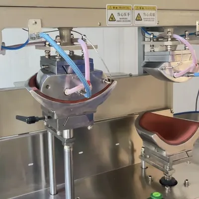 Cap Ironing Press Machine Qp6-8 with Double-Head Cap Design