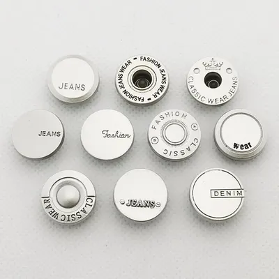2021 Wholesale Custom Brand Name Letter Stamping Moving Metal Matte Silver Button for Jeans