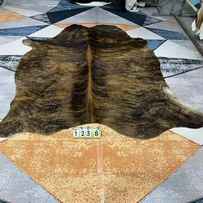 Brown and White Cowhide Carpet Rug for Hotel Home Use