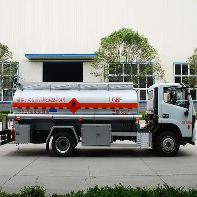 DFAC/4X2 8.5-Cubic 2-3/Compartments Fuel-Truck-Tanker for Oil/Diesel/Petrolium/Kerosine/Fule/Liquid Transport/Distribution/Delivery on-Sale