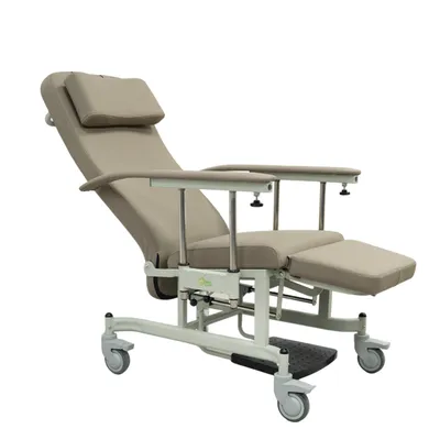 Premium Folding Lounge Chair with Thick Foam Comfort