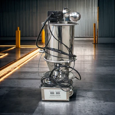 Hot Selling Stainless Steel 1.5kw-11kw PLC/Integrated Control Vacuum Feeder for Medicine