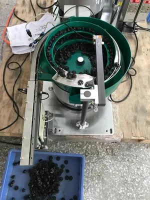 Vibration Bowl Feeder with Counter for Packing