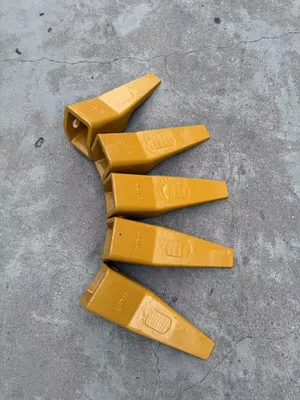 Sem 816D 818f Bulldozer Ripper Tooth Tip 5182751 for Sale