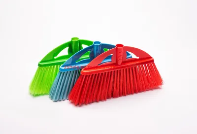 Hot Sell Nigeria Market Shiny Bristle Broom Brush