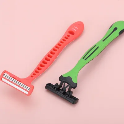 High Quality Triple Blade Disposable Men's Razor