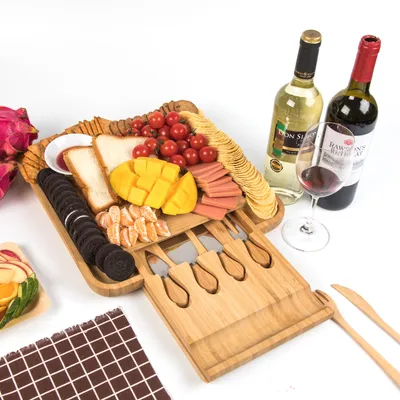 Wholesale Charcuterie Bamboo Cheese Board Set Chop Cutting Board with 4 Cheese Knives