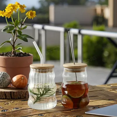Shunstone High Borosilicate Glass 500ml Transparent Glass Cup with Bamboo Lid and Straw for Cold Juice Coffee Water