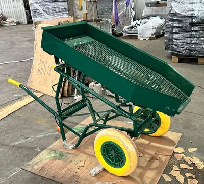 ZRD Brand Horse Stable Cleaning Vibration Tool Cart