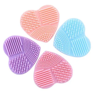 Source Supplier Provide Silicone Makeup Brush Cleaning Pad Free Makeup Sample Functional Brush Holder Makeup Brush Set