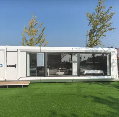 Durable Steel Structure Customizable Warranty Movable Modern Prefabricated Apple Capsule House for Resort & Homestay