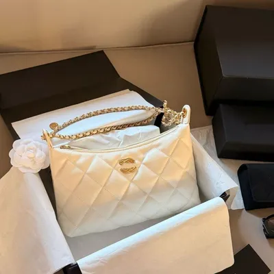 2026 Summer New Fashion Designer Luxury Large Capacity Chain Handbag