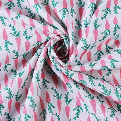 Custom Soft Breathable Popular 100 Polyester Printed Cute Star Pattern Fabrics for Kids Wear