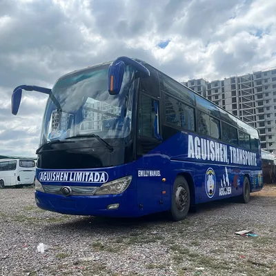 Spot Goods Used Coaches Buses for Sale Yut0ng Bus
