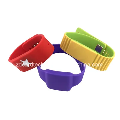 Customized Waterproof 13.56MHz NFC Bracelet RFID Silicone Wristband