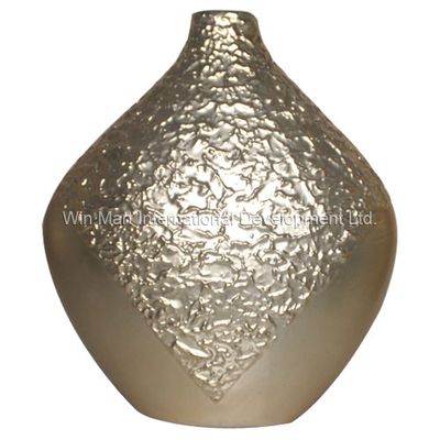 Metallic Vase_Costal Effect