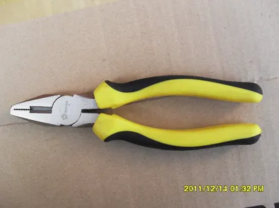Good Quality Combination Pliers with Soft Rubber Handle