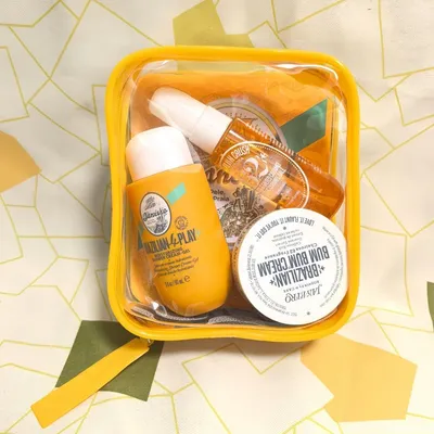 3 PCS Tropical Body Care Travel Kit Moisturizing Cream Shower Gel Fragrance Mist Cosmetic Bag Set