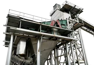 Vibrating Screen, Vibratory Screen Feeder, Oscillating Screen, 30 Kw AC Motor