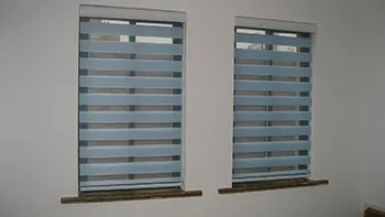 Motorized Muslin Blinds with Colorful Fabric