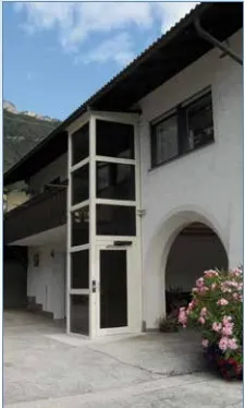 Platform Lift for Handicapped and The Elders