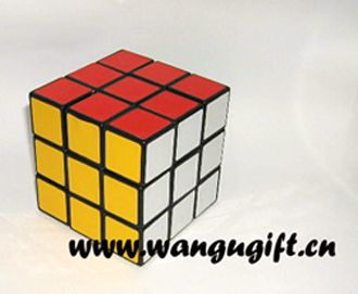 Magic Cube (CH-4004)