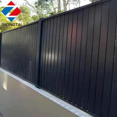 Seamless Horizontal Yard Aluminum Alloy Privacy Slat Fence