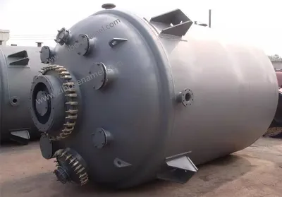 Glass Lined Closed Reactor