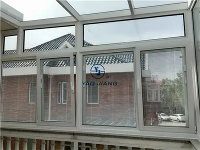 PVC Tilt and Turn Window with Shutter Inside (Veka AD70)