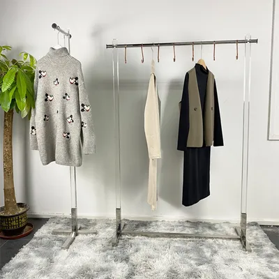 Department Store Ceiling Hanging Garment Display System OEM Custom