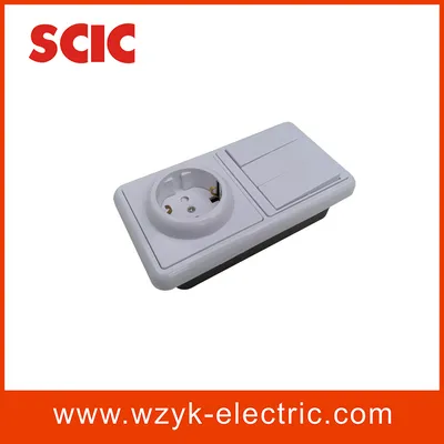(YK1903) 3 Gang Switch with Earthing Socket 16A 250V