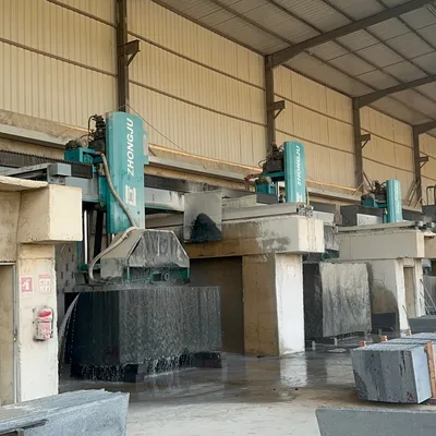 Versatile Stone Processing Machine with Low Maintenance Features