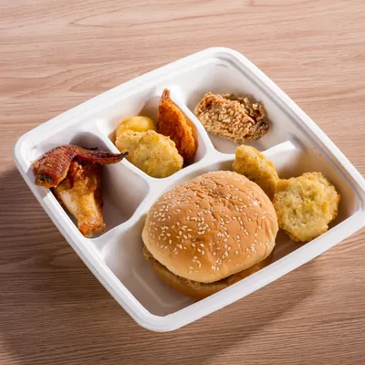 Biodegradable Party Sugarcane Bagasse Dinnerware Paper Plate Shallow 5 Compartment Food Tray