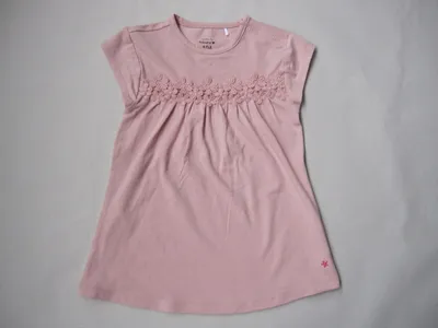 Hot Sale Children Clothes Girl Short Sleeve T-Shirt with Lace at C/Front