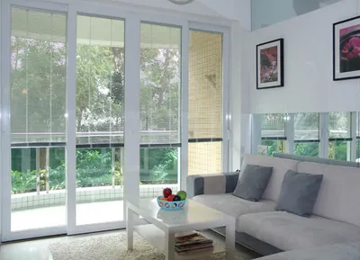 Tempered Glass with Shutter Inside (Electrically Controlled)
