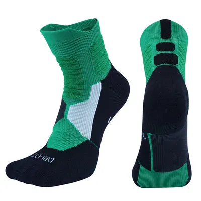 Anti-Bacterial Breathable Basketball Sports Socks Combed Cotton Crew Socks for Man Woman