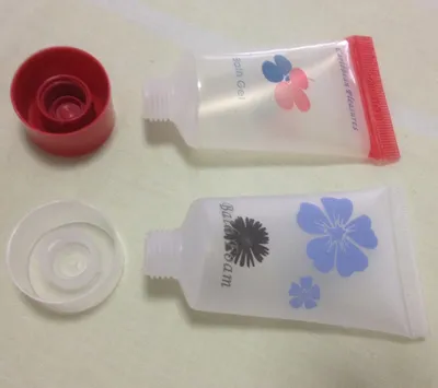 Shampoo Filled in Soft Tube with Hotel Amenities for Hotel Room Using